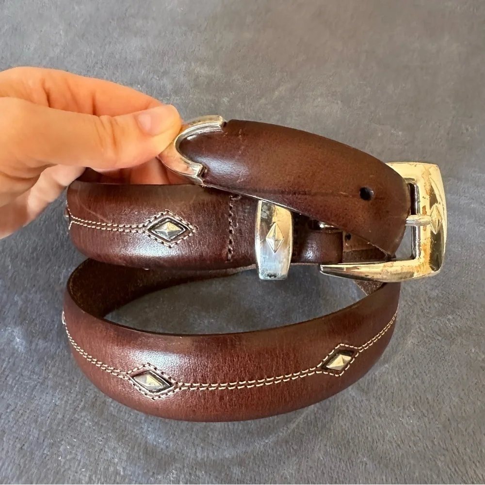 BRIGHTON Brown Leather Silver Stud Denver P3507 DIAMOND Belt Size 32